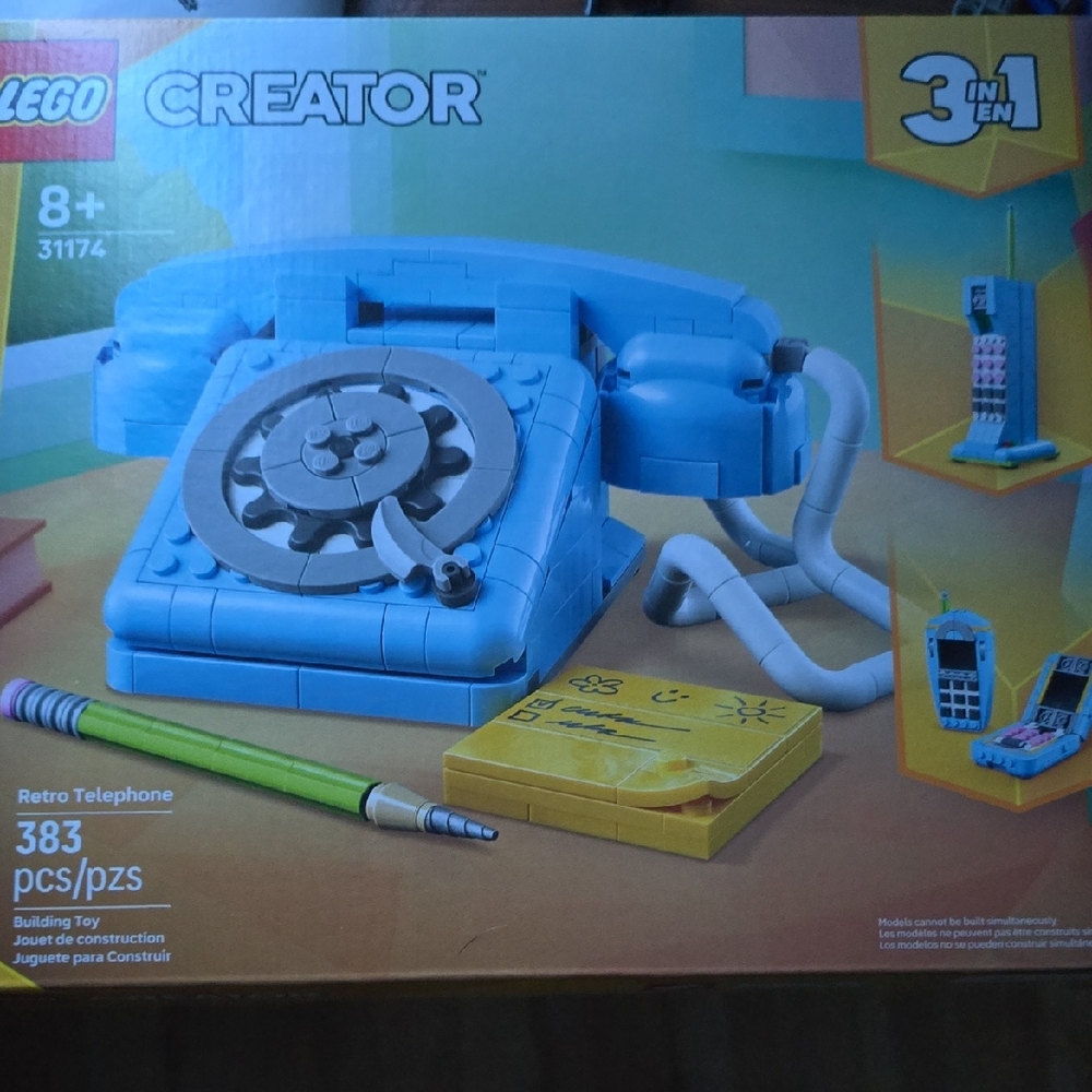 LEGO Creator 3-in-1 Retro Telephone Set - Blue and Gray